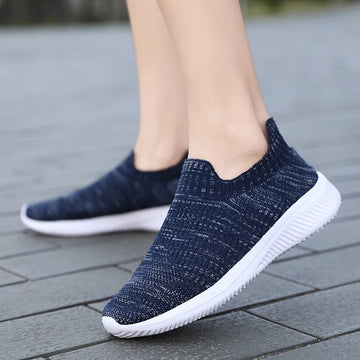 Xajzpa New breathable casual sports shoes for men and women, couple walking, running, tennis and loafers for spring and autumn